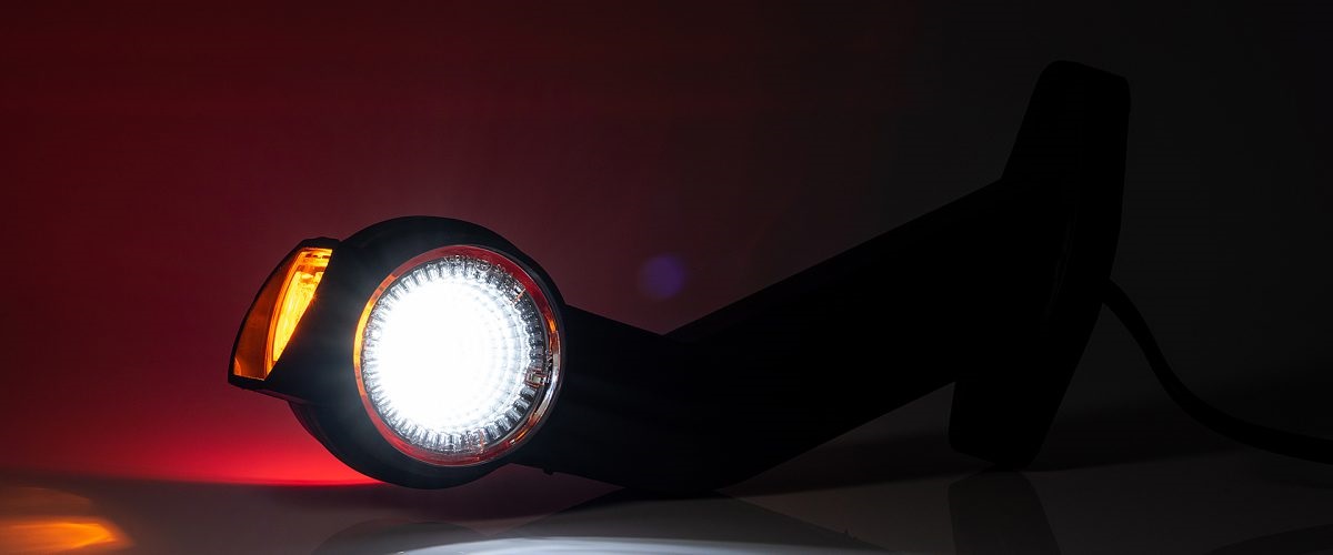 FRISTOM FT-140 F LED, rood/wit/oranje, links